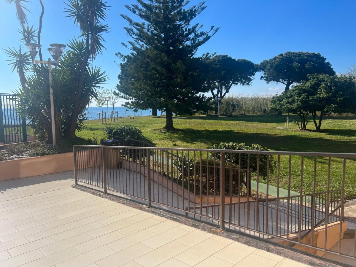Appartement N 216 Moriani Plage サンタ・ルシア・ディ・モリアニ エクステリア 写真