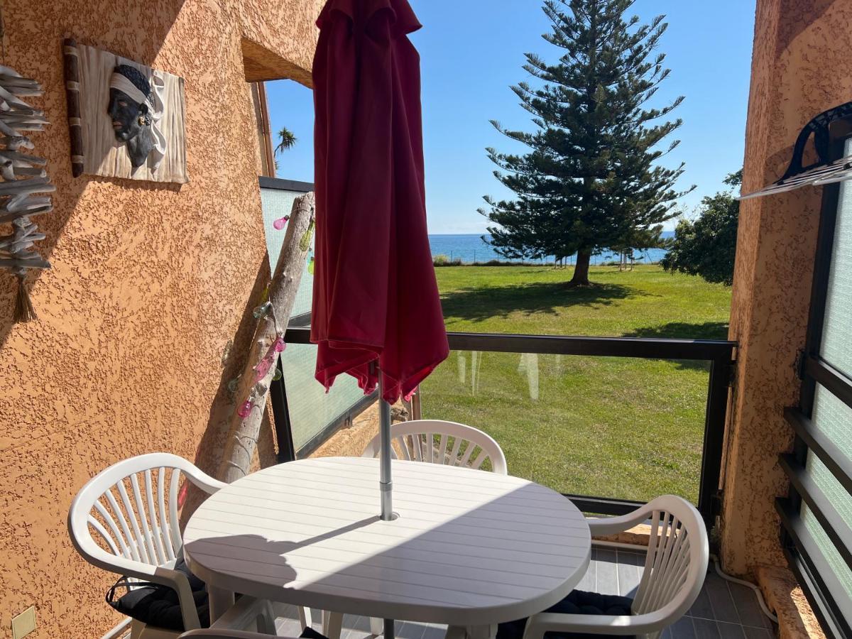 Appartement N 216 Moriani Plage サンタ・ルシア・ディ・モリアニ エクステリア 写真